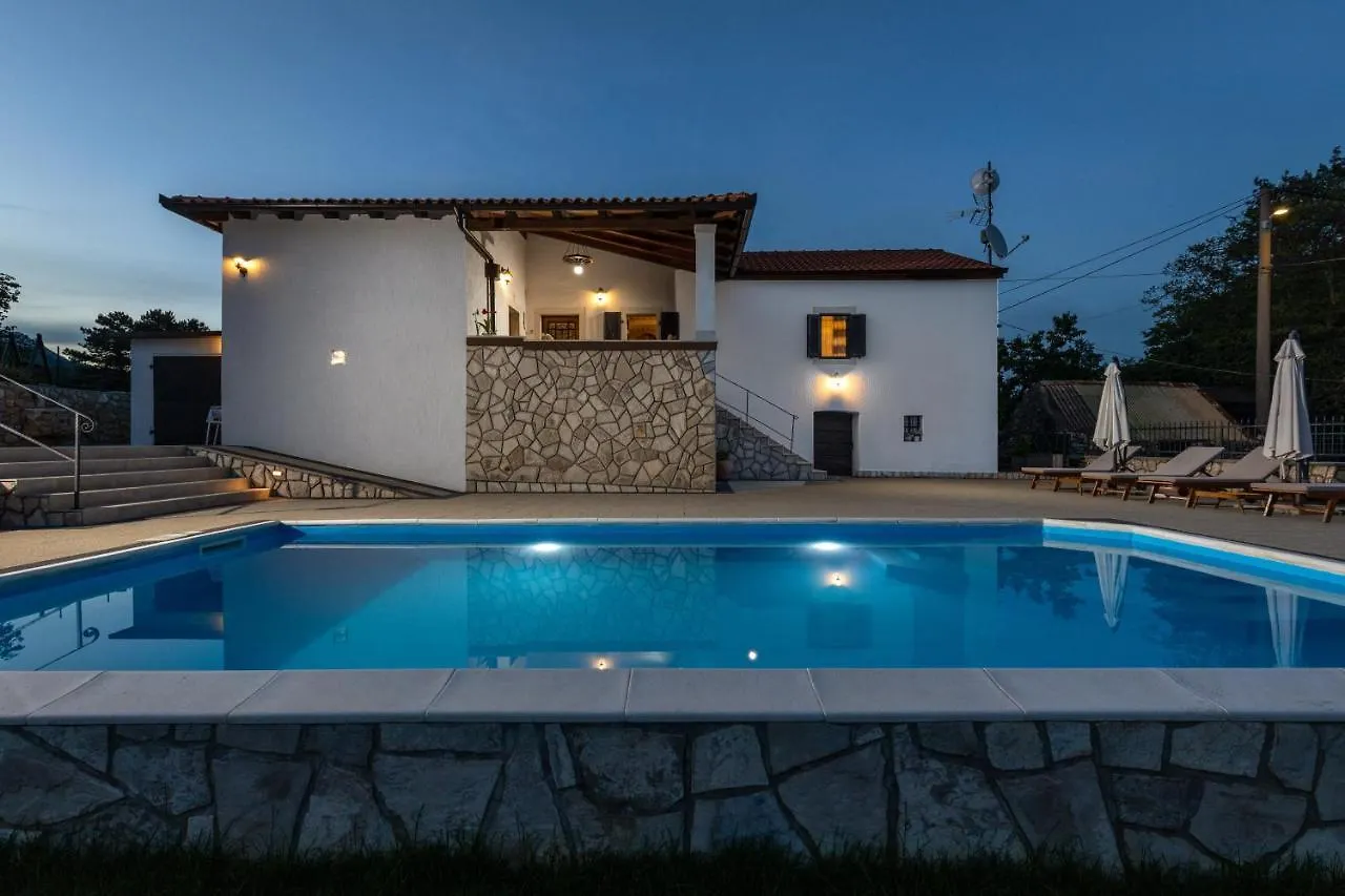 Villa Simici Quiet Peaceful Place With Pool Perfect To Enjoy The Nature Moscenicka Draga Croatia