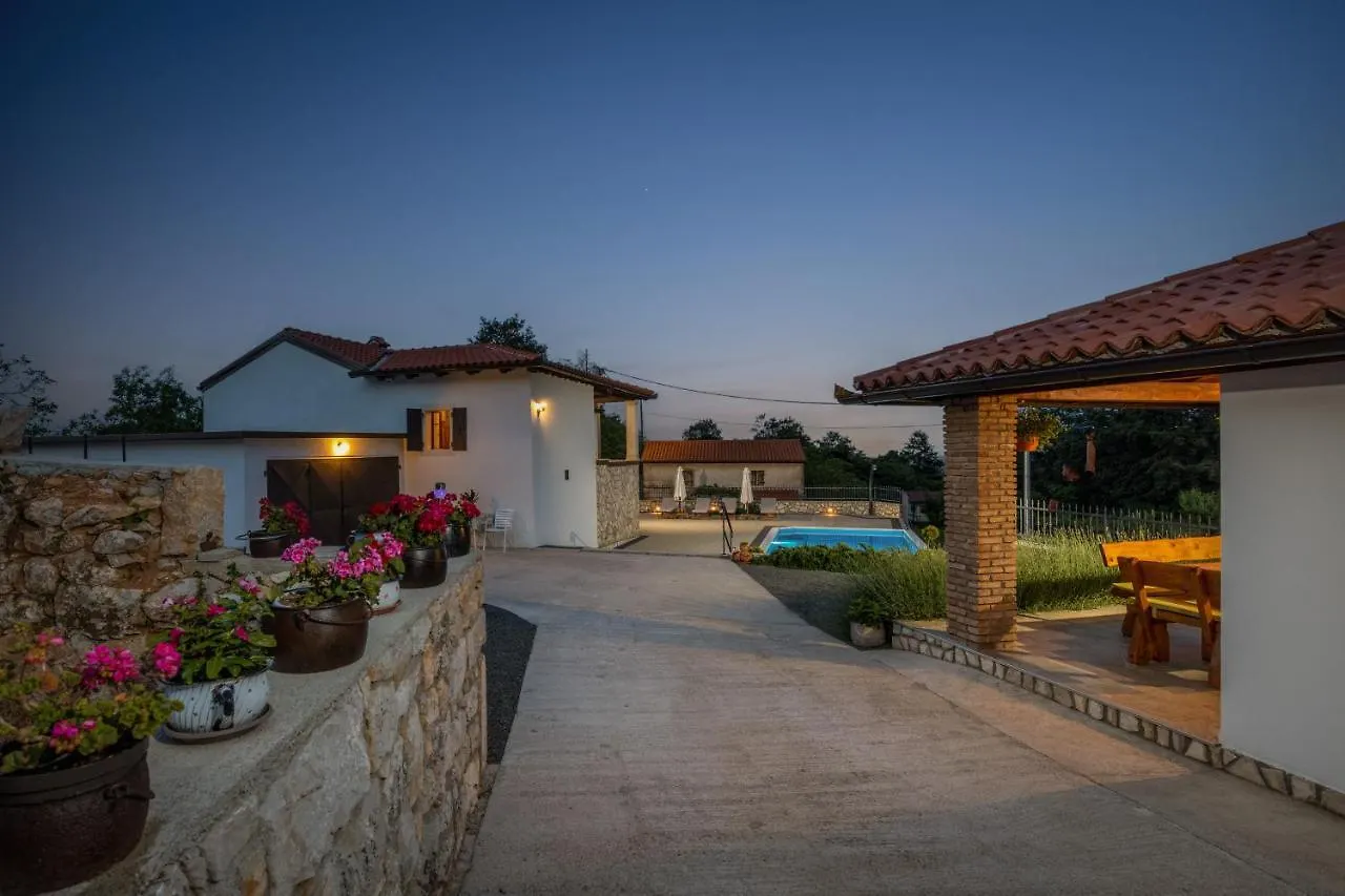 Villa Simici Quiet Peaceful Place With Pool Perfect To Enjoy The Nature Moscenicka Draga